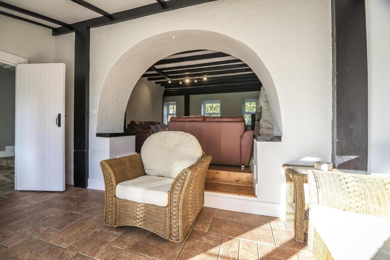 Barn Conversion - Hot Tub - Penally - Tenby 外观 照片